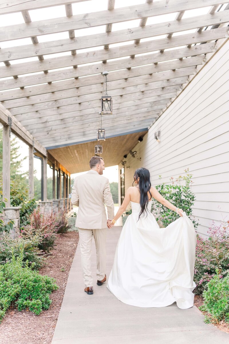 Covered veranda at Dugaren Vineyards Wedding reception